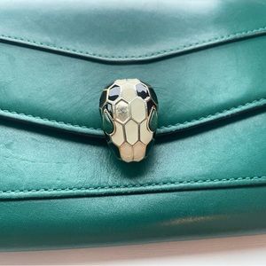 🔥Bulgari serpenti green long wallet